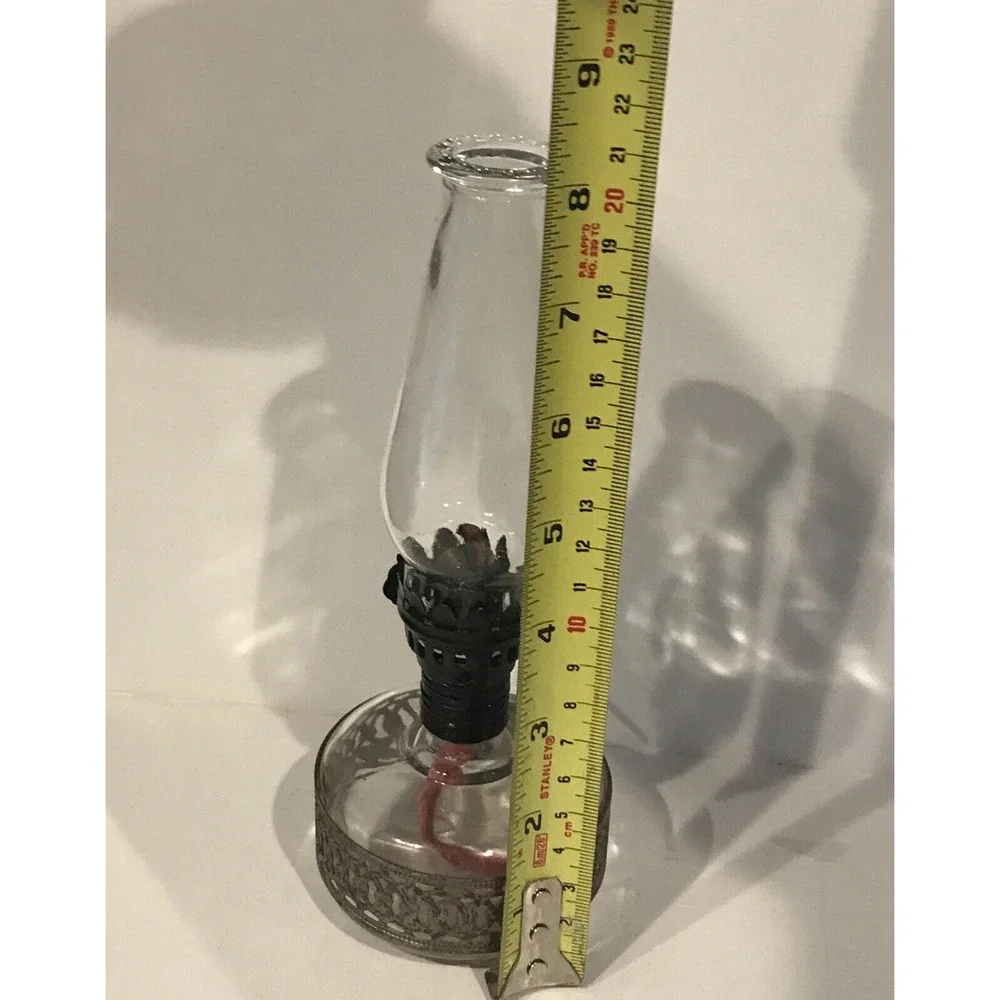 GLASS‎ OIL KEROSENE LAMP RETICULATED METAL BAND 8